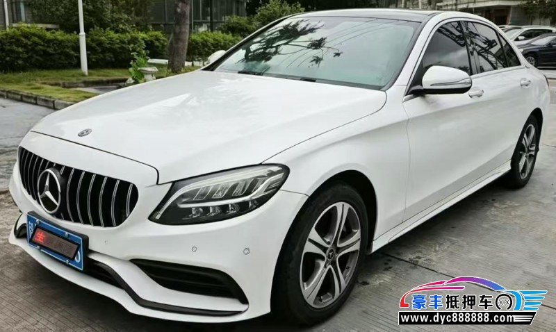 19年奔驰C轿车抵押车出售