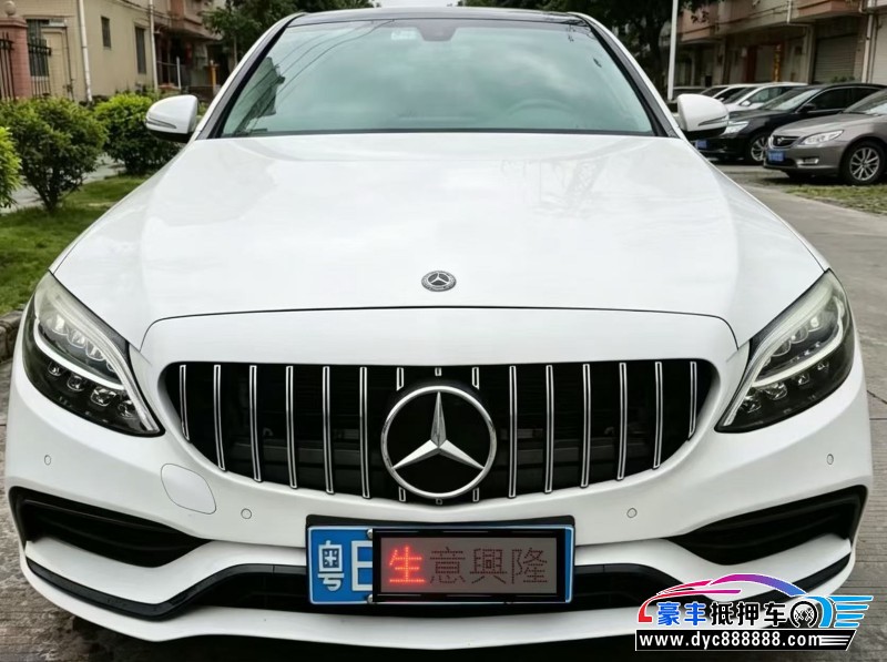 抵押车出售19年奔驰C轿车