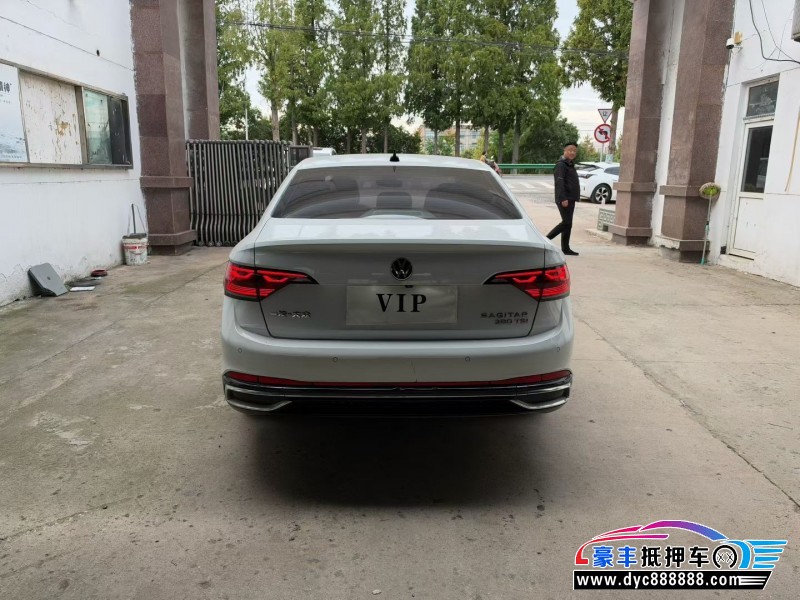 22年大众速腾轿车抵押车出售