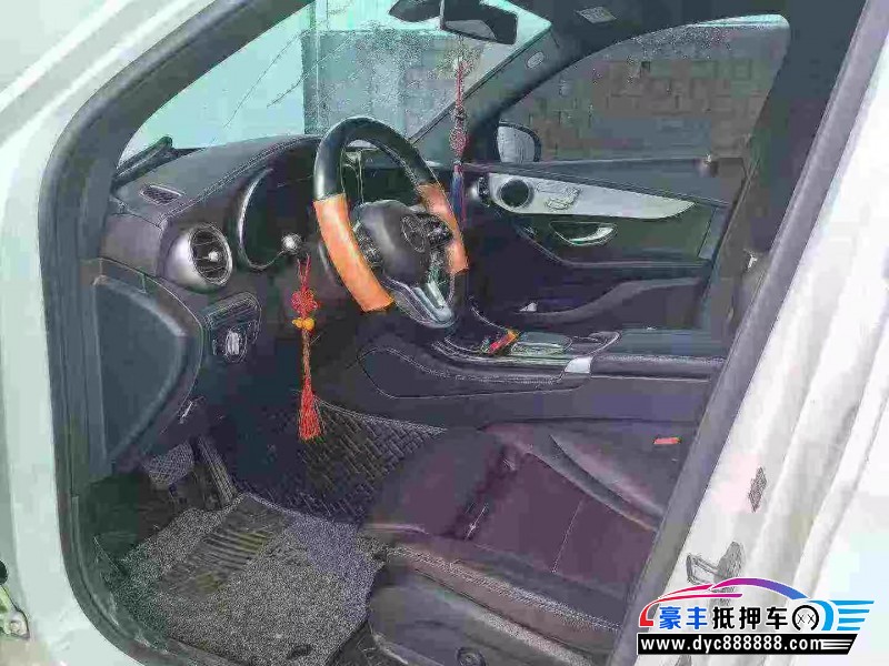 21年奔驰GLCSUV抵押车出售
