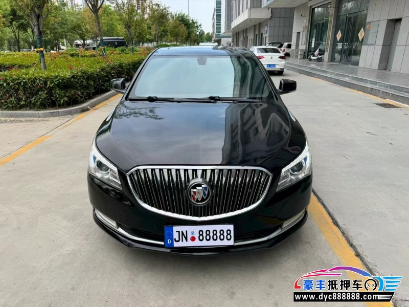 抵押车出售14年别克君越轿车