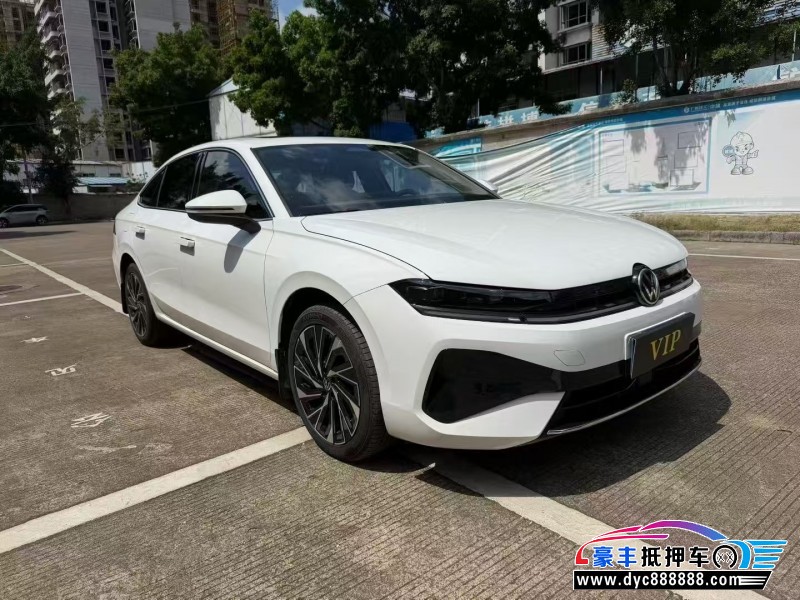 26年大众速腾轿车抵押车出售