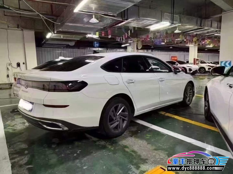 25年大众凌渡轿车抵押车出售