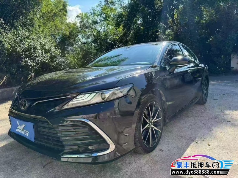 22年丰田凯美瑞轿车抵押车出售