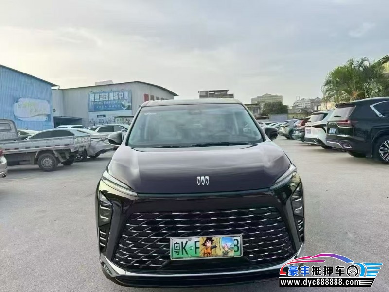 抵押车出售25年别克GL8轿车