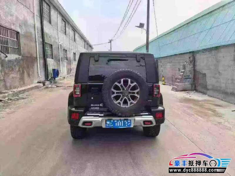 25年北京BJ40轿车抵押车出售
