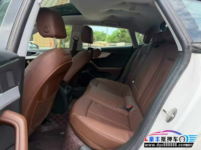 18年奥迪A5轿车抵押车出售