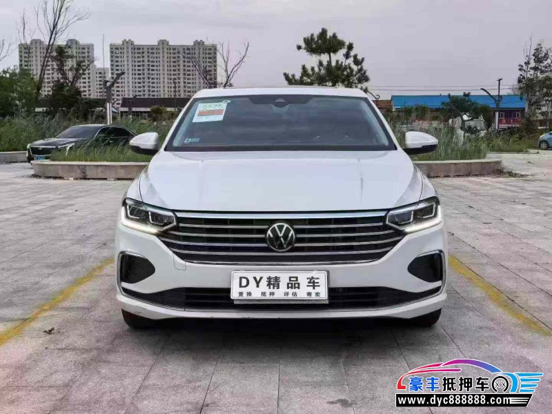 抵押车出售26年大众朗逸轿车