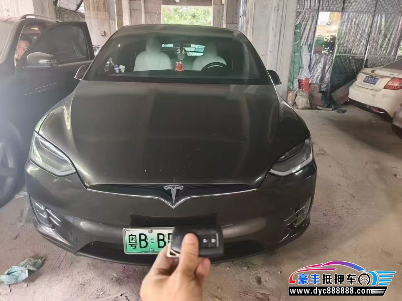 抵押车出售21年特斯拉MODEL X轿车