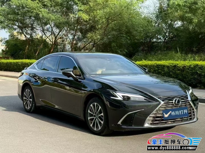 26年雷克萨斯ES轿车抵押车出售