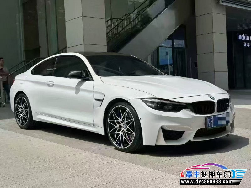 19年宝马M4轿车抵押车出售