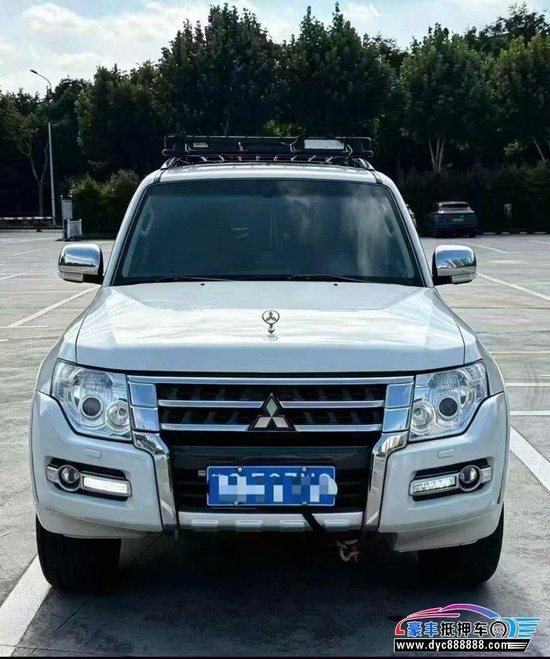 抵押车出售20年三菱帕杰罗轿车