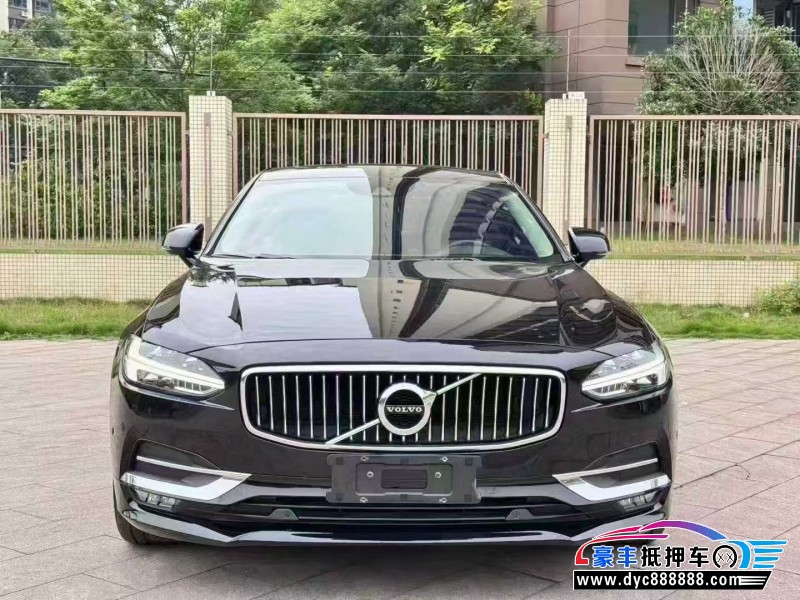 17年沃尔沃S90轿车抵押车出售