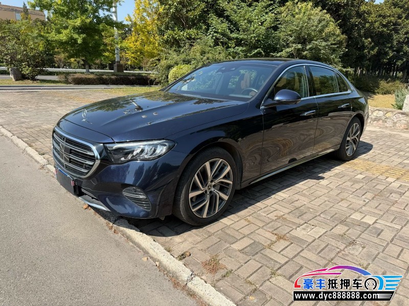 24年奔驰E轿车抵押车出售