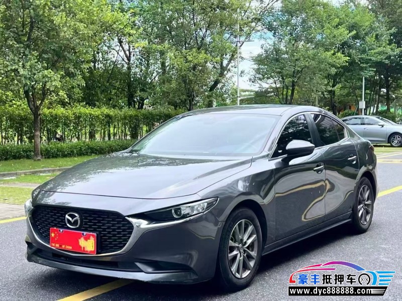 20年马自达昂克赛拉轿车抵押车出售