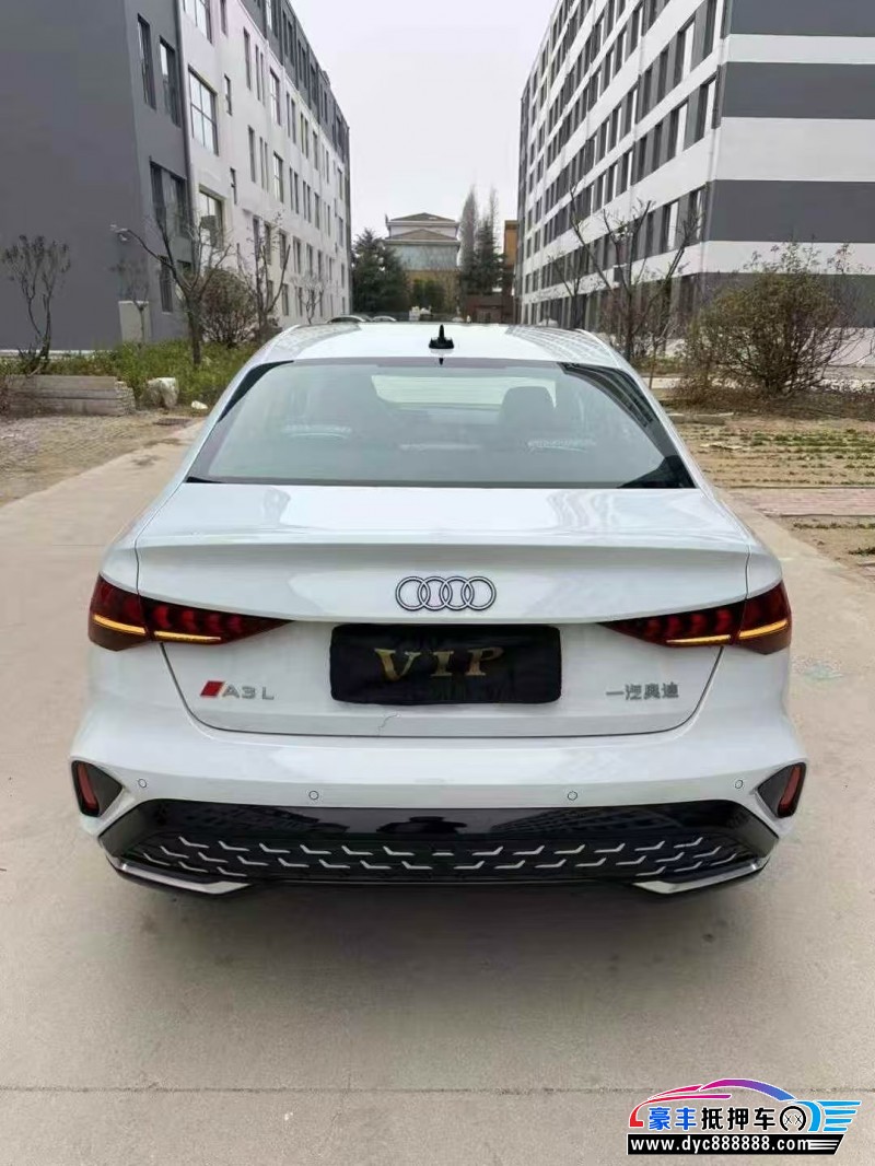 25年奥迪A3轿车抵押车出售