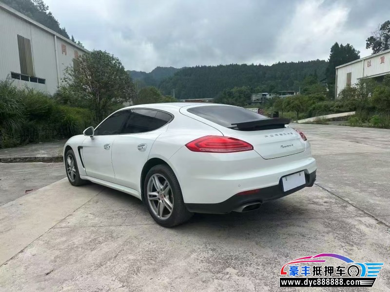 15年保时捷帕纳梅拉轿车抵押车出售