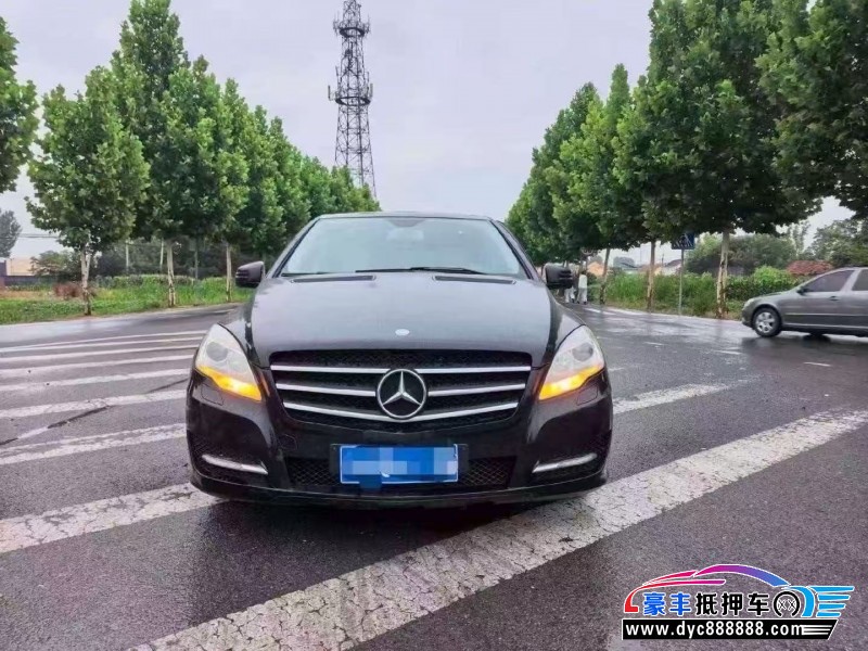 抵押车出售12年奔驰RSUV