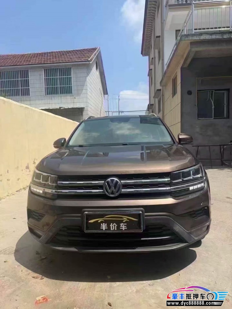 18年大众途岳轿车抵押车出售