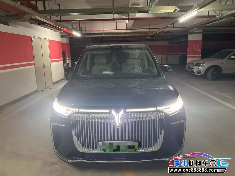 26年岚图梦想家轿车抵押车出售