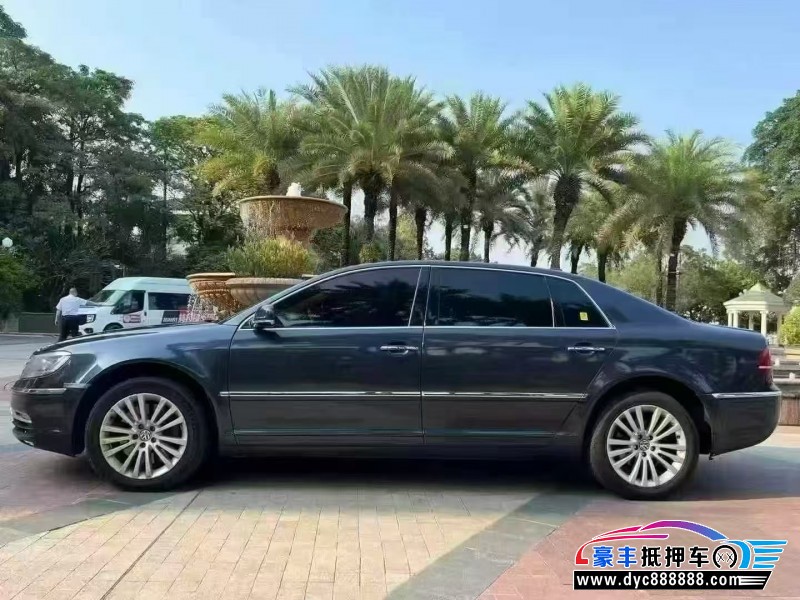 11年大众辉腾轿车抵押车出售