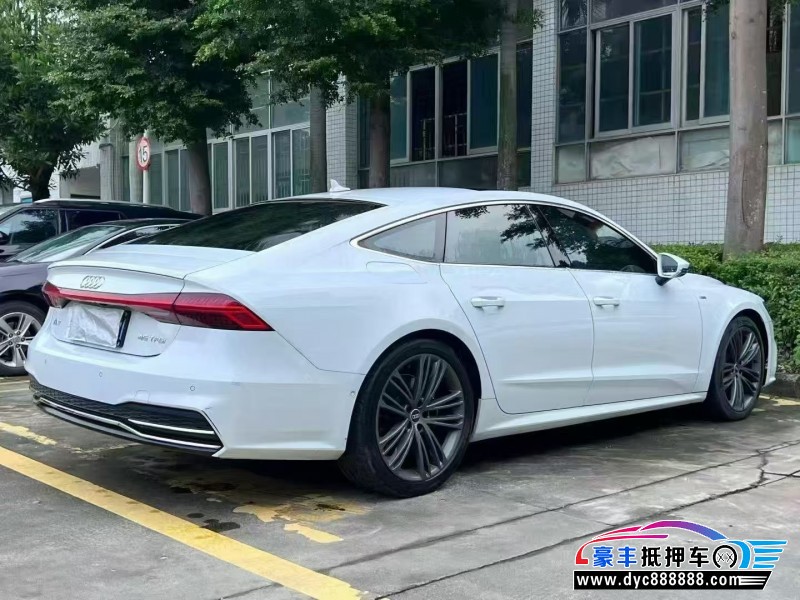 23年奥迪A7轿车抵押车出售