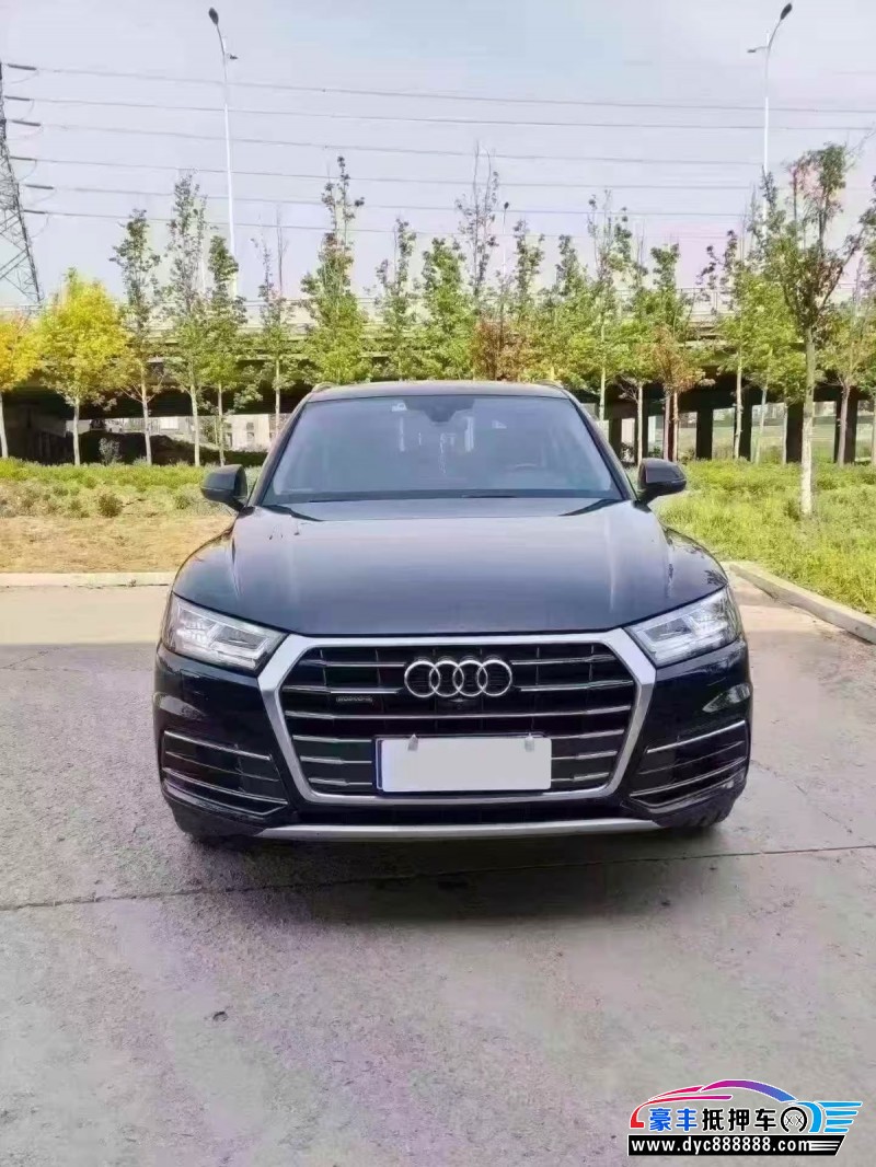 抵押车出售20年奥迪Q5轿车