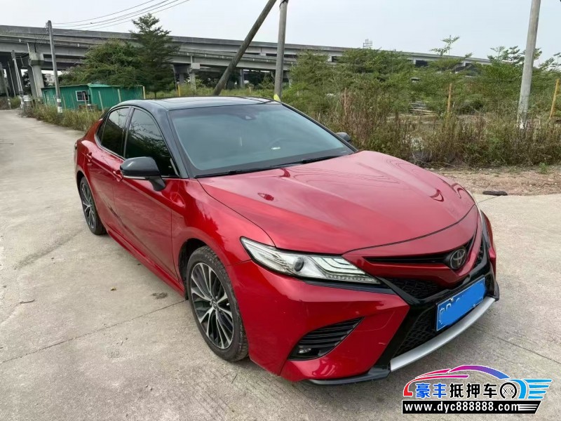 19年丰田凯美瑞轿车抵押车出售