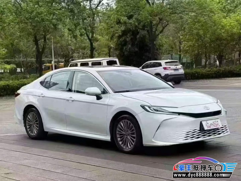 25年丰田凯美瑞轿车抵押车出售