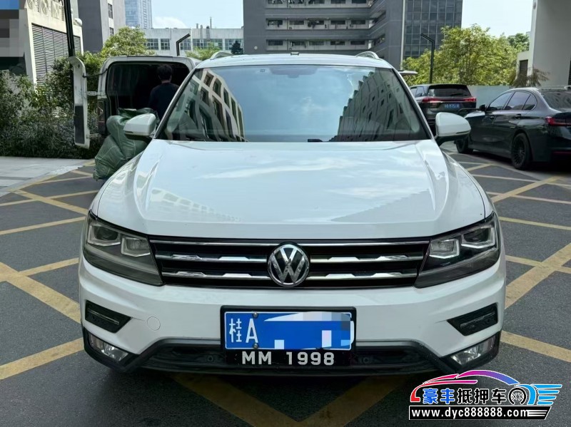 抵押车出售20年大众途观L轿车