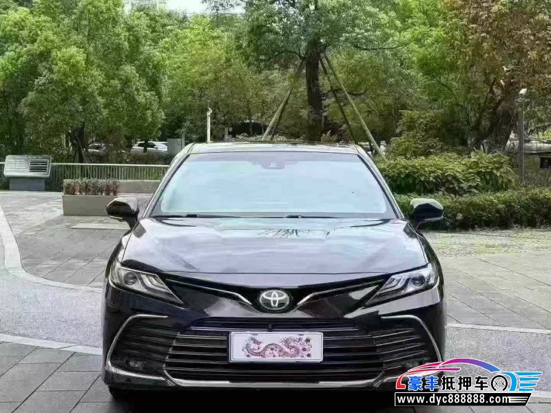 抵押车出售22年丰田凯美瑞轿车