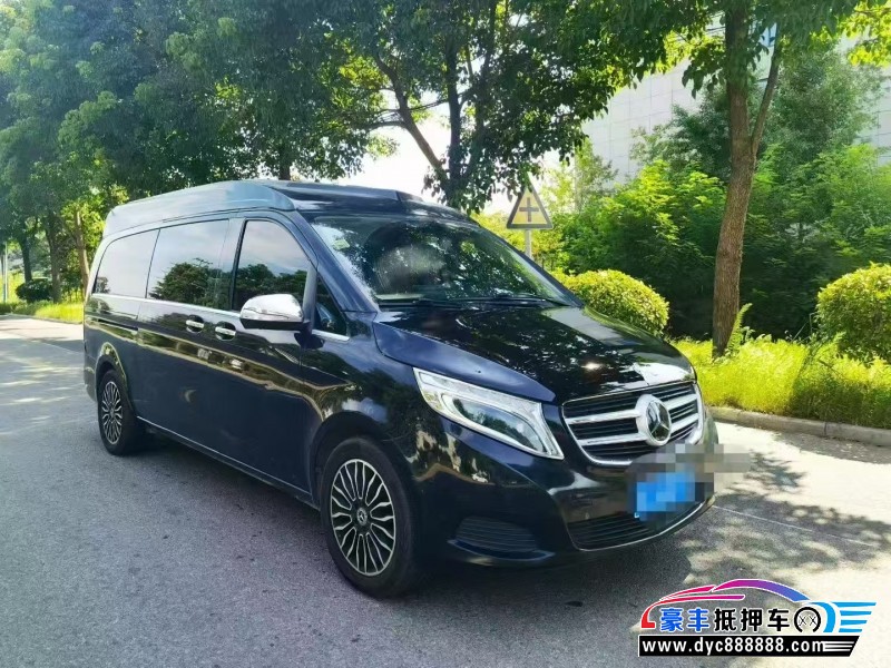 19年奔驰V轿车抵押车出售