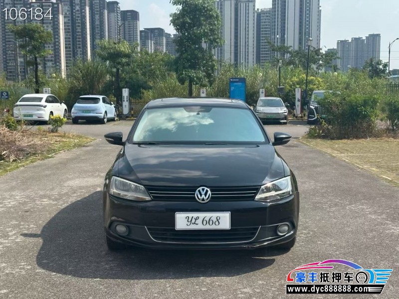 抵押车出售15年大众速腾轿车