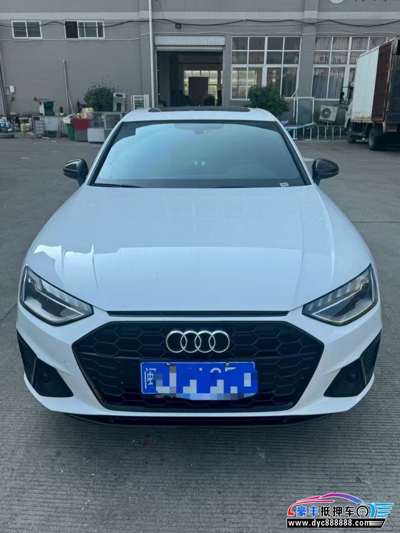 抵押车出售26年奥迪A4轿车