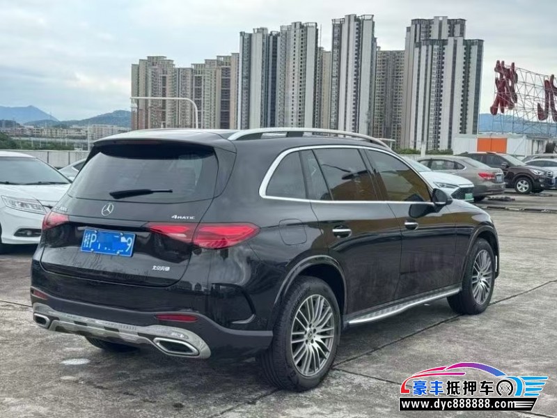 25年奔驰GLC轿车抵押车出售