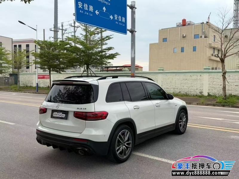 21年奔驰GLB轿车抵押车出售