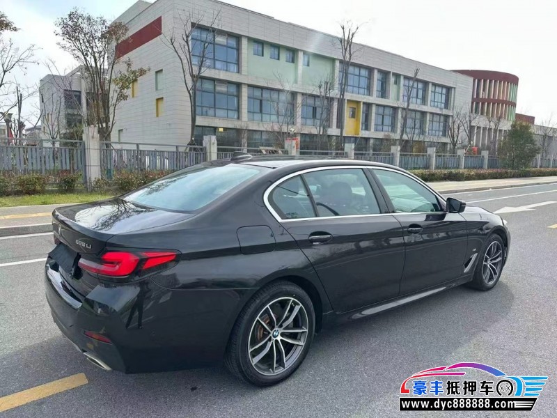 21年宝马5系轿车抵押车出售