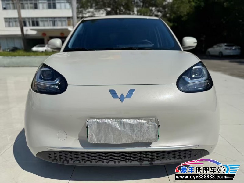 24年五菱缤果轿车抵押车出售