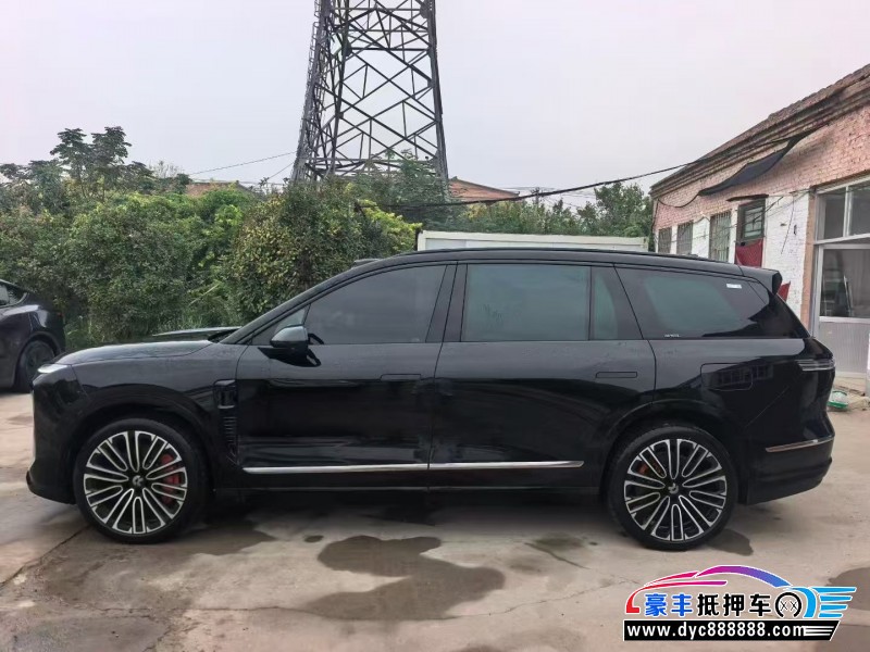26年蔚来ES8轿车抵押车出售