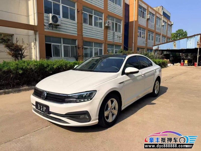 22年大众凌渡轿车抵押车出售
