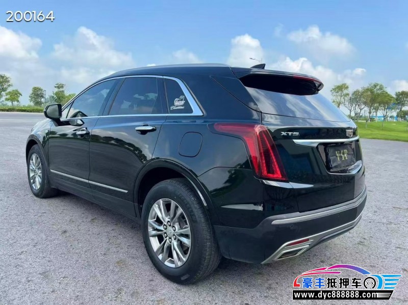 20年凯迪拉克XT5轿车抵押车出售