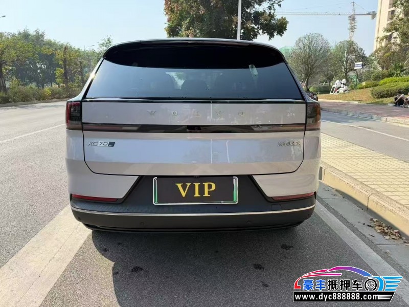 25年沃尔沃XC70轿车抵押车出售