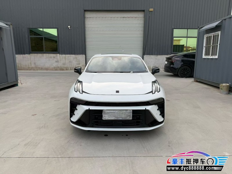 抵押车出售25年领克03轿车