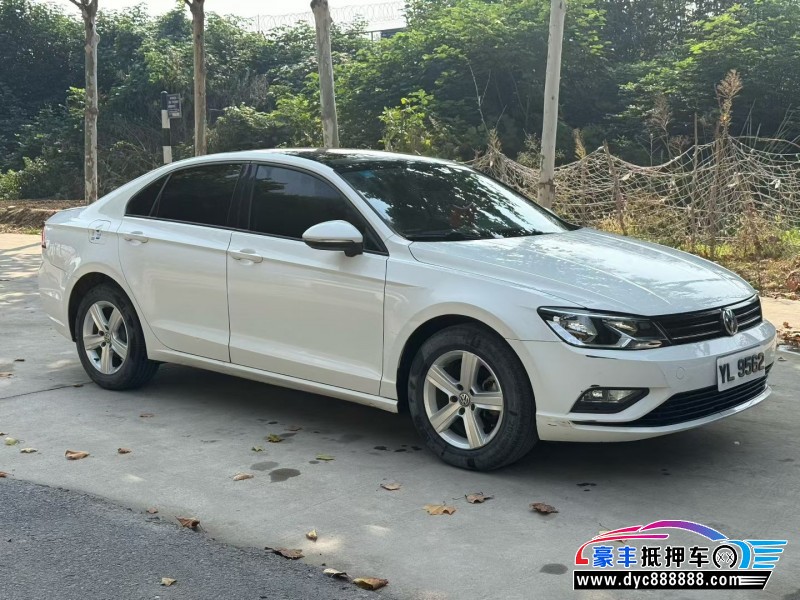 18年大众凌渡轿车抵押车出售
