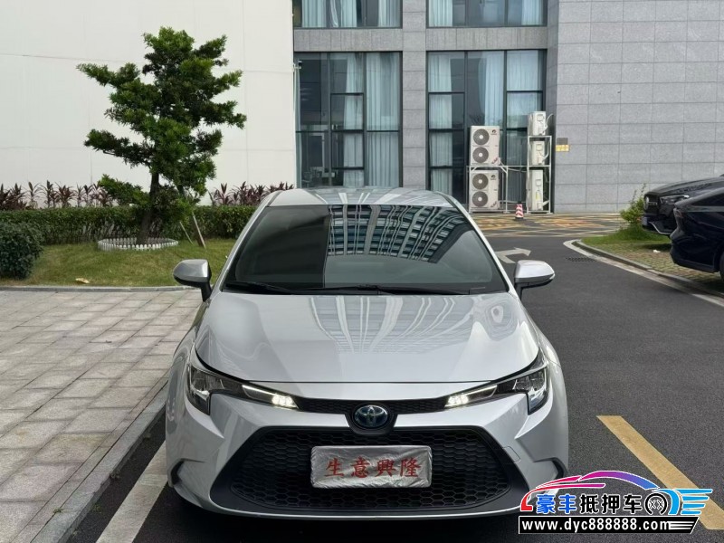 抵押车出售22年丰田雷凌轿车
