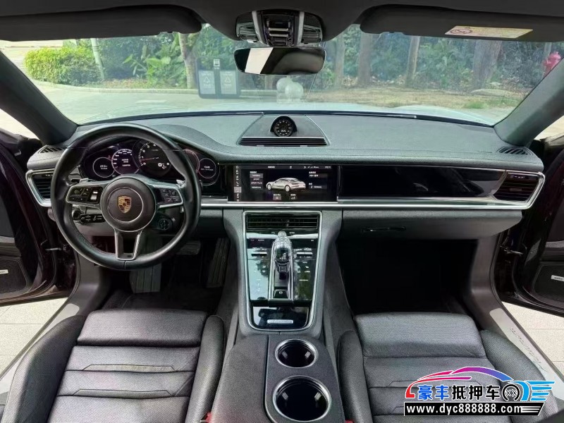 20年保时捷帕纳梅拉轿车抵押车出售