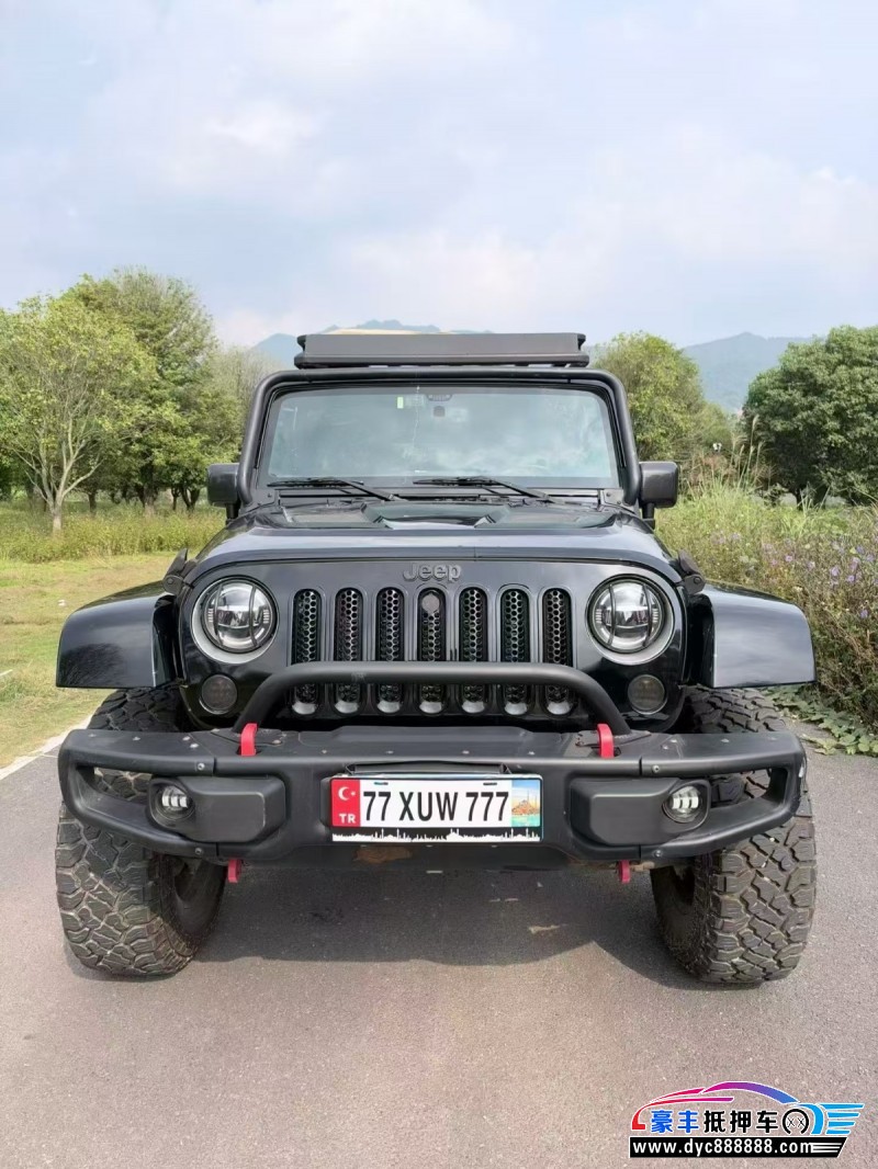 抵押车出售17年Jeep牧马人轿车