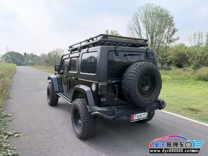 17年Jeep牧马人轿车抵押车出售