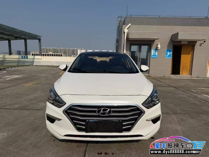 20年现代名图轿车抵押车出售