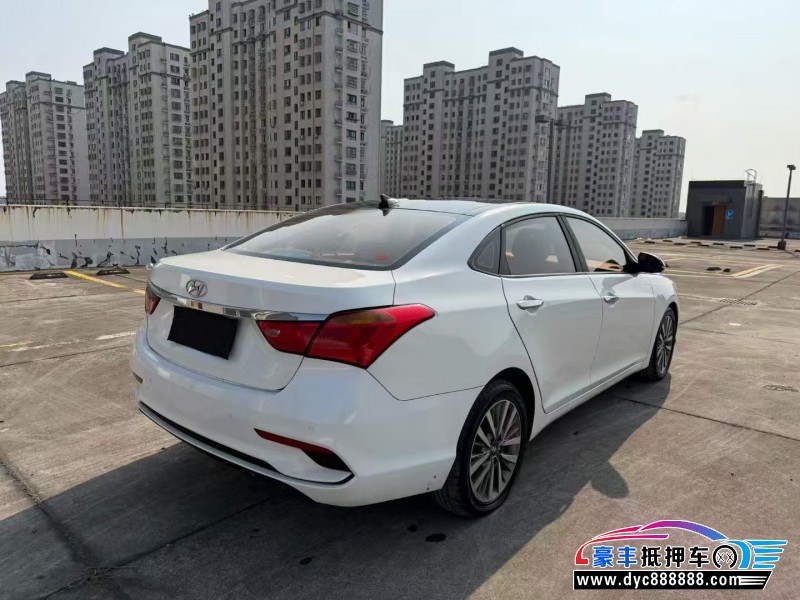 20年现代名图轿车抵押车出售